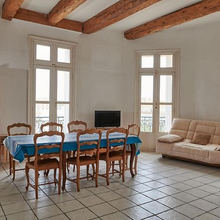 Grand Appartement Au Coeur De سُت المظهر الخارجي الصورة